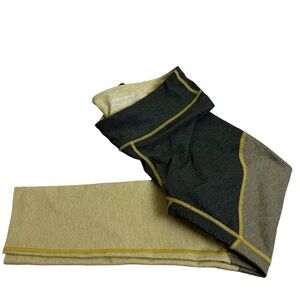 Outdoor Voices Size M 7/8 Tri-Tone Leggings Gray Yellow Stretch